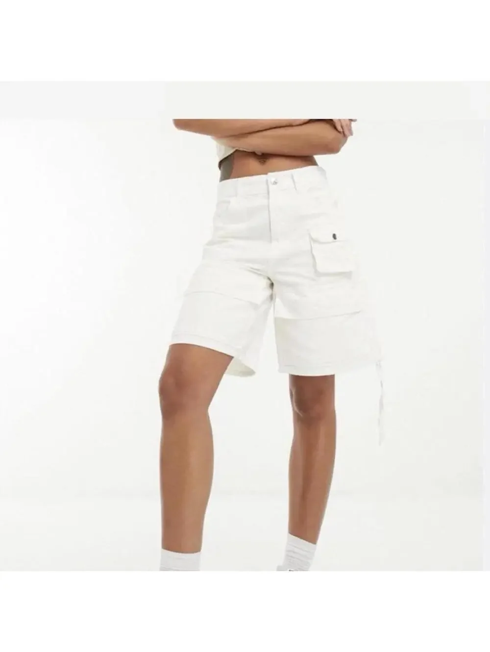 Pacsun Jordan multi pocket  cargo shorts jorts in ivory offwhite. Size 27
